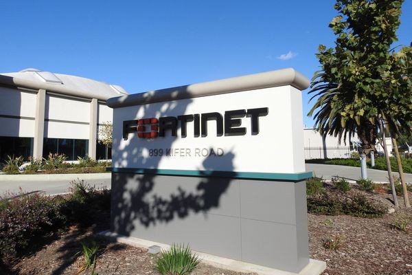 Fortinet покупает разработчика системы безопасности для конечных точек