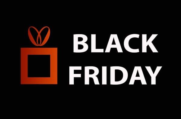 Траты россиян в онлайн-магазинах за три дня акции «Черная пятница» выросли на 30%