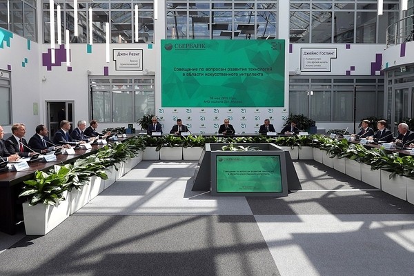 Более 40% отечественных компаний не внедряют искусственный интеллект