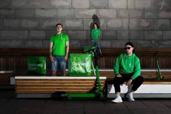 Delivery Club позволит поощрять курьеров