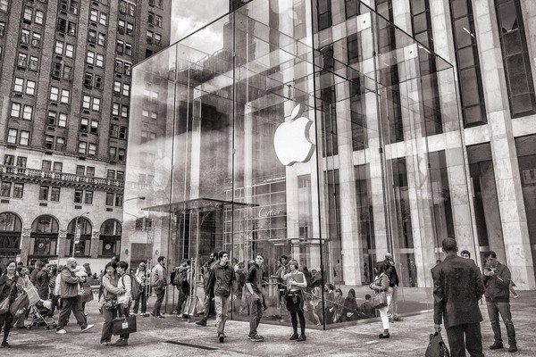 Apple: коронавирус может помешать выполнить планы продаж