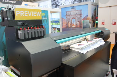 Roland DG покажет на FESPA 2020 высокопроизводительную печать на футболках