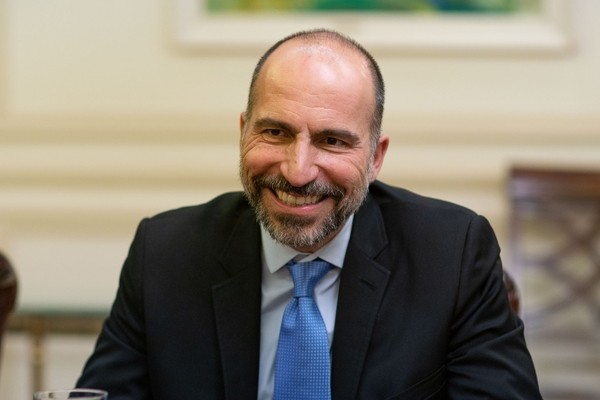 Uber сфокусируется на главном — заказе такси и доставке продуктов