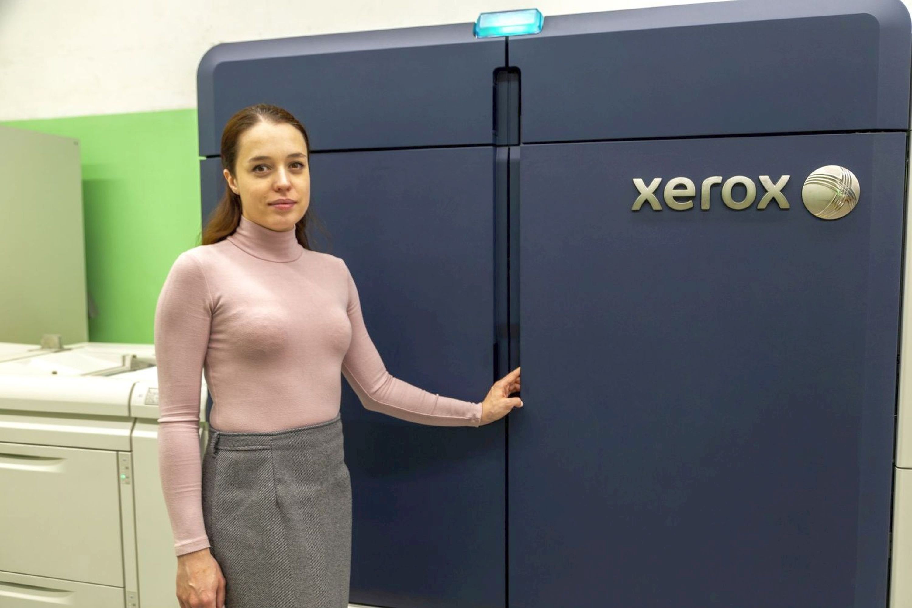 ЦПМ Xerox Iridesse Production Press установлена в типографии ГК «Аскона» (Ковров)