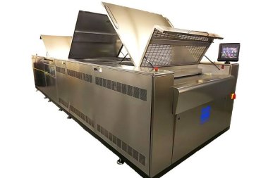 Asahi Photoproducts выпустила первый в своём классе водовымывной процессор с полным автоматическим циклом