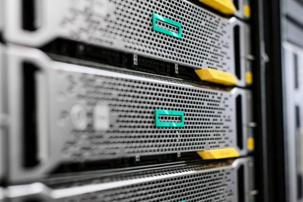 IDC: в первом квартале в России продажи серверов выросли на треть