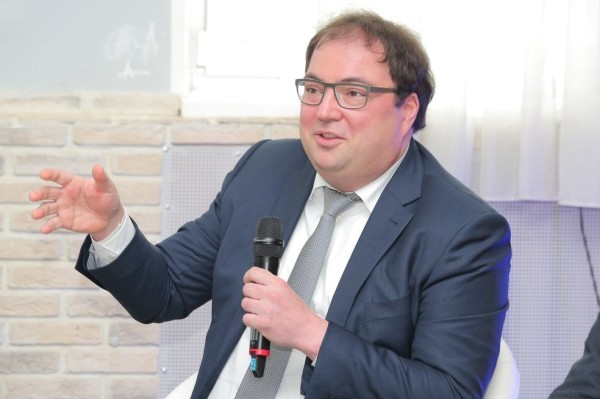 Эксперимент с бесплатным доступом к социально значимым сайтам продлят