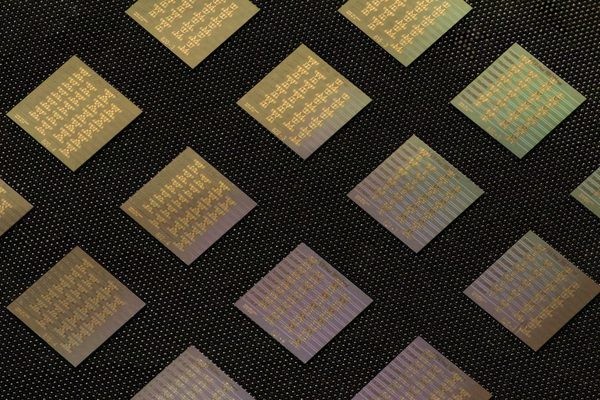 Свет превращая в звук: электронную начинку лазерного дальномера уменьшили до микрочипа