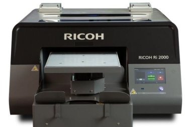 Ricoh выпустила принтер следующего поколения для прямой печати на одежде