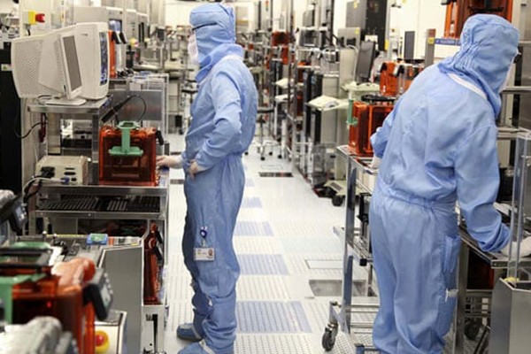 STMicro рассчитывает на рост доходов, несмотря на потерю контрактов с Huawei