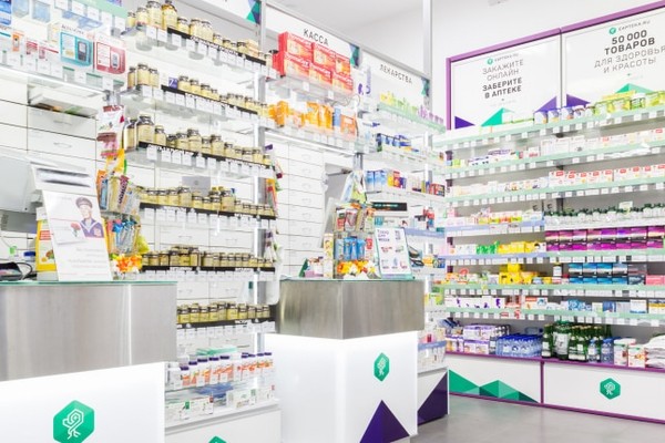 Сбербанк и «Р-Фарм» договорились о приобретении «Еаптеки»