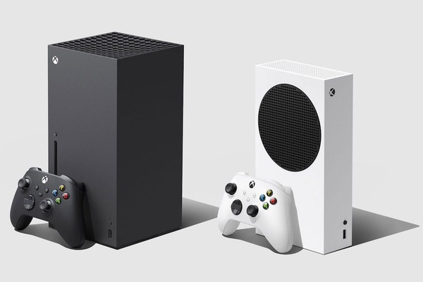 Начались продажи двух новых моделей игровых приставок Xbox