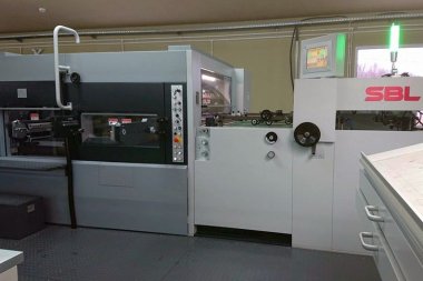 Пресс для тиснения SBL-1050SEF установлен в типографии «Авант» (Санкт-Петербург) 