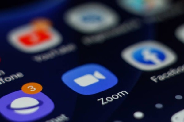 В США расследуют связи Zoom с Китаем