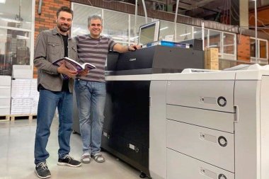 Первая в России ЦПМ Canon imagePRESS C10010VP установлена в типографии OneBook (Москва)