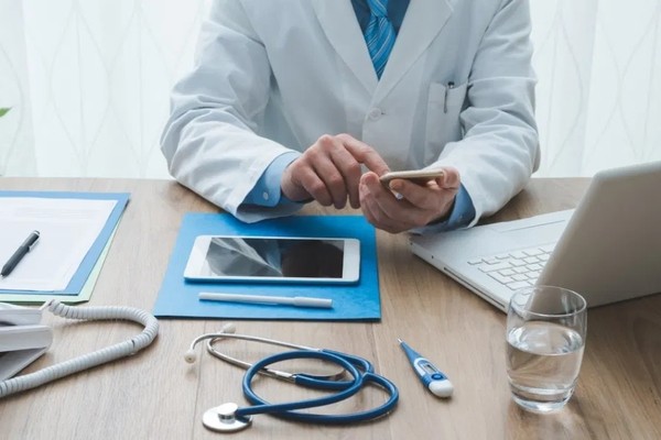 Каждый четвертый врач подвергается нападкам в социальных сетях