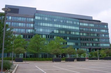 Xerox подводит итоги года: зафиксировано падение продаж и прибыли, объявлены планы о преобразовании трёх подразделений в самостоятельные компании