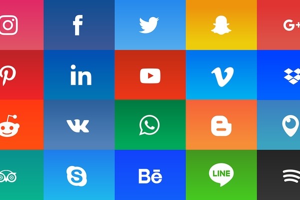 Соцсети обязали удалять незаконный контент