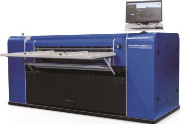 Konica Minolta вывела на рынок широкоформатный однопроходный принтер для печати малых тиражей упаковки из гофрокартона