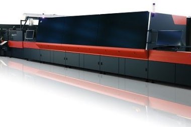 EFI представила однопроходный сверхпроизводительный широкоформатный принтер для печати картонных дисплеев