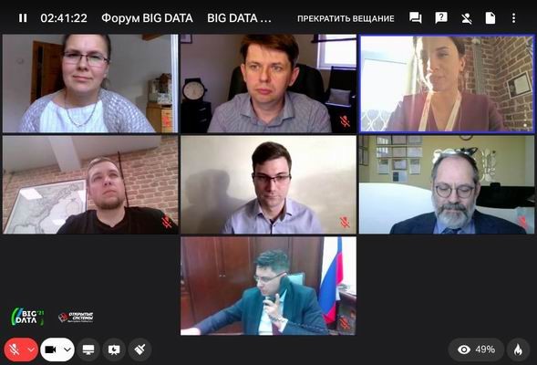 Данные для медицины: естественный язык vs структурированные галлюцинации