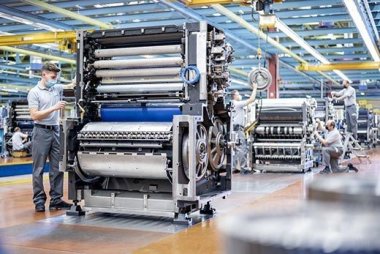 Благодаря сильным результатам последнего квартала Heidelberg превышает прогноз 2020/2021 финансового года