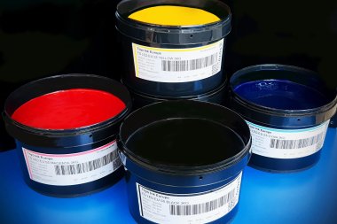 Toyo Ink Europe выпустила офсетные светодиодные УФ-краски
