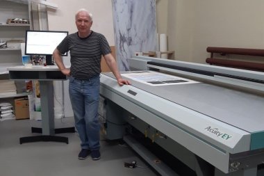 Второй УФ-принтер Fujifilm Acuity EY установлен в «Мобилплит» (Новосибирск)