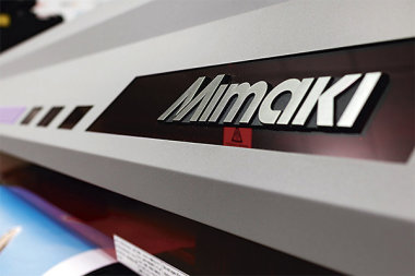 Пионеры рулонной УФ-печати