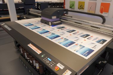 Mimaki и Brett Martin закрепляют успешное сотрудничество