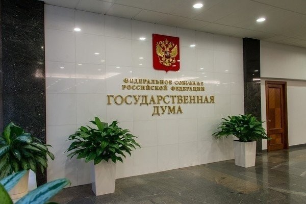 В «Единой России» предложили запретить искусственный интеллект в медицине и образовании