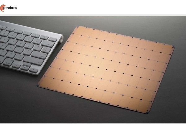 Вычислительная мощность чипа Cerebras эквивалентна 100 триллионам синапсов