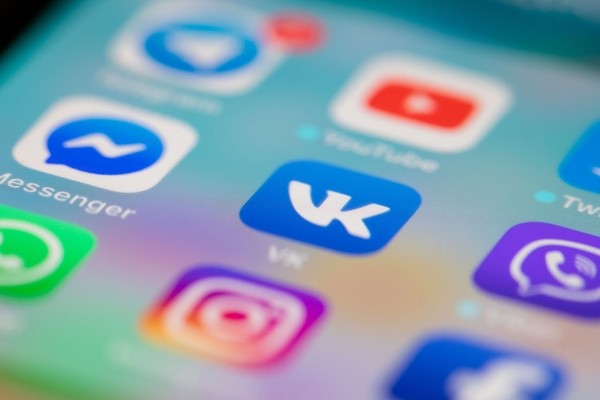 Роскомнадзор завел реестр социальных сетей