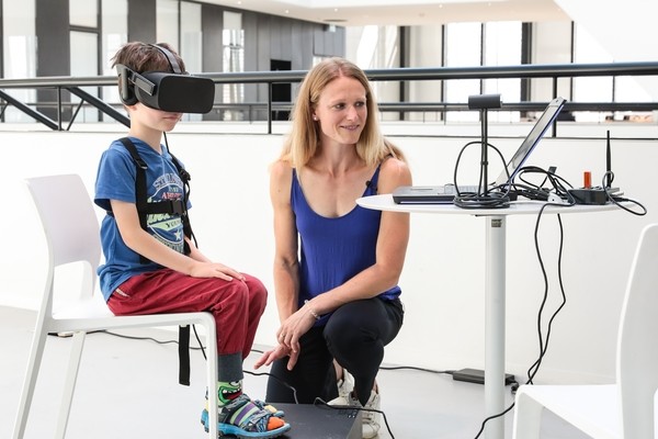 Дети воспринимают виртуальную реальность не так, как взрослые