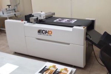 Режущий плоттер iECHO РК-0705 установлен в типографии Print&Paint (Москва)