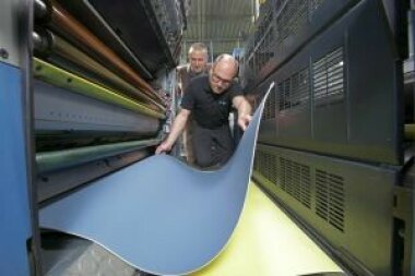 Heidelberg начинает продажи офсетных и лакировальных полотен Saphira 4ХХ