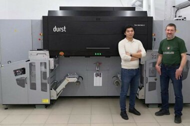 Этикеточная ЦПМ Durst Tau 330 RSC E установлена в казахстанской типографии «М.Стиль» 