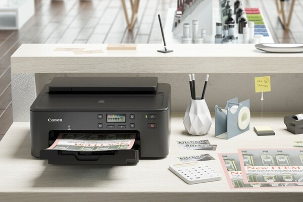 Дефицит чипов заставил Canon поставлять картриджи без встроенных микросхем