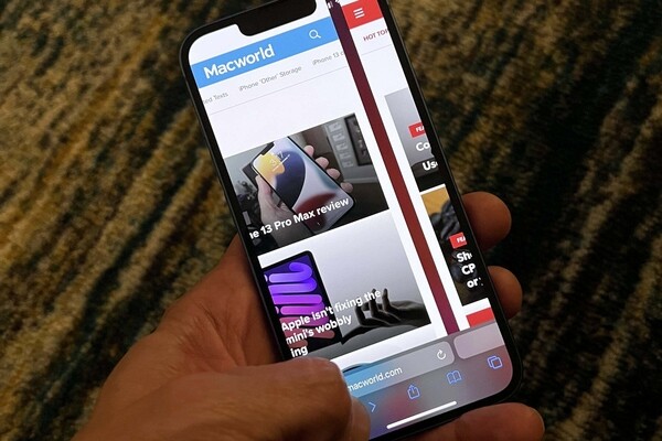 Ошибка в браузере Safari позволяет веб-сайтам узнать адреса сайтов, открытых в других вкладках и окнах