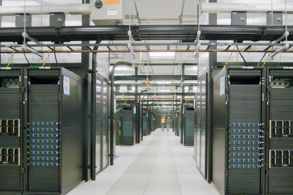 Pure Storage поможет Meta создать исследовательский суперкластер ИИ