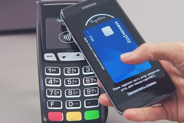 Роспатент аннулировал спорный патент, мешавший продаже смартфонов Samsung