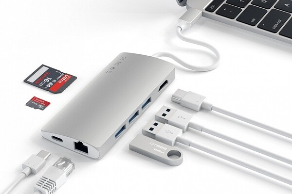 ЕС обяжет производителей выпускать гаджеты с единым разъемом зарядки