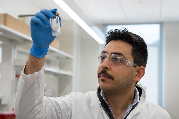 Органический мусор помогает извлекать пользу из электронного