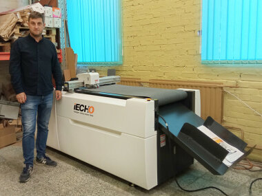 Инсталляция плоттера iECHO PK-0705 PLUS в типографии «Центр этикеток»