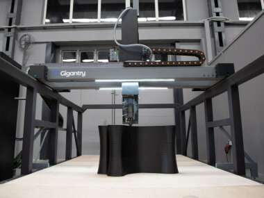 Резидент «Сколково» создал самый большой российский 3D-принтер