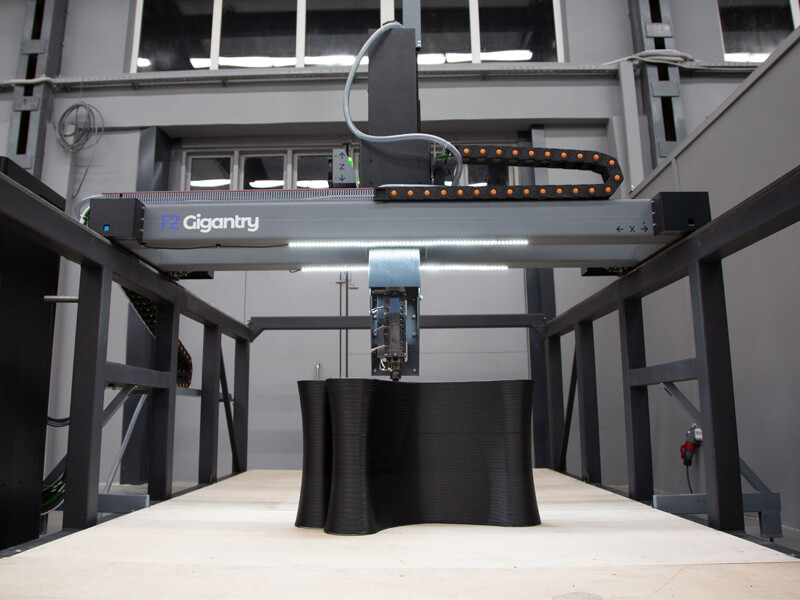 Резидент «Сколково» создал самый большой российский 3D-принтер