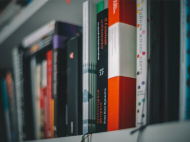 Первое чтение прошел законопроект продлевающий господдержку небольших книжных магазинов