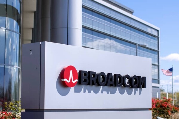 Антимонопольные органы ЕС решили изучить сделку Broadcom и VMware