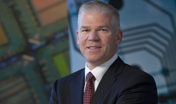 Генеральный директор Texas Instruments уходит в отставку