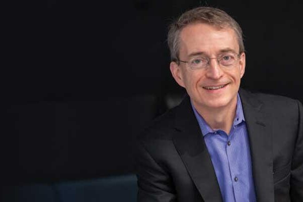 В четвертом квартале 2022 года снижение выручки Intel измерялось двузначными числами